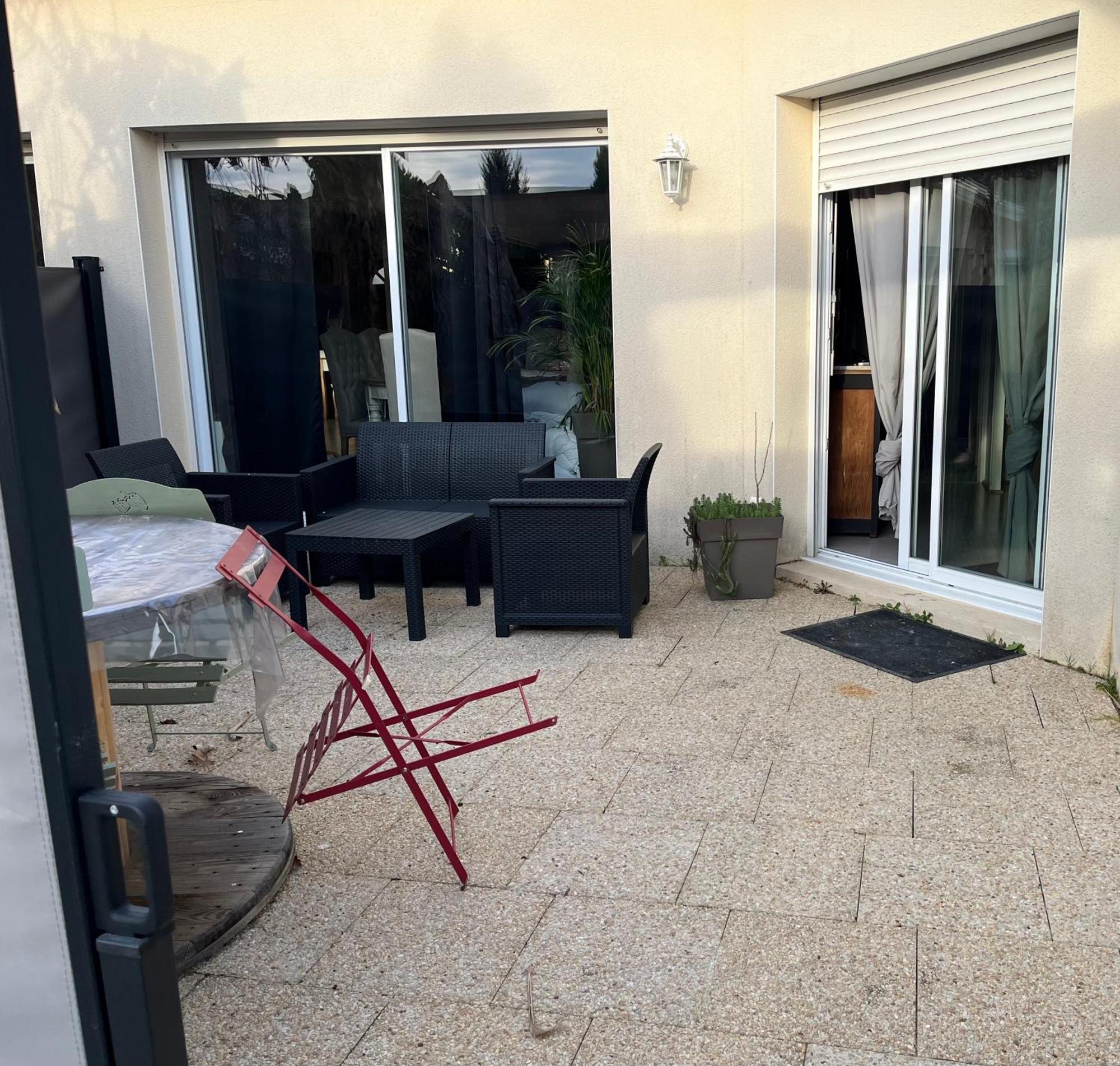 Charmant T2, Cl 3 Etoiles, 4 Lits, 4 Personnes Et 1Enfant, Parking Et Terrasse Saint-Sever  Eksteriør billede